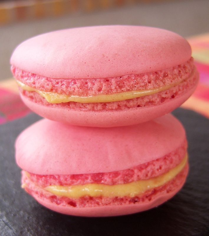 Macarons Vanille - Fraise … j’ai enfin gagné la bataille ! (avalanche de photos)