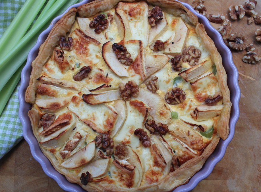 Recette de Tarte salée au brie et aux pommes Recette de Tarte salée au brie et aux pommes